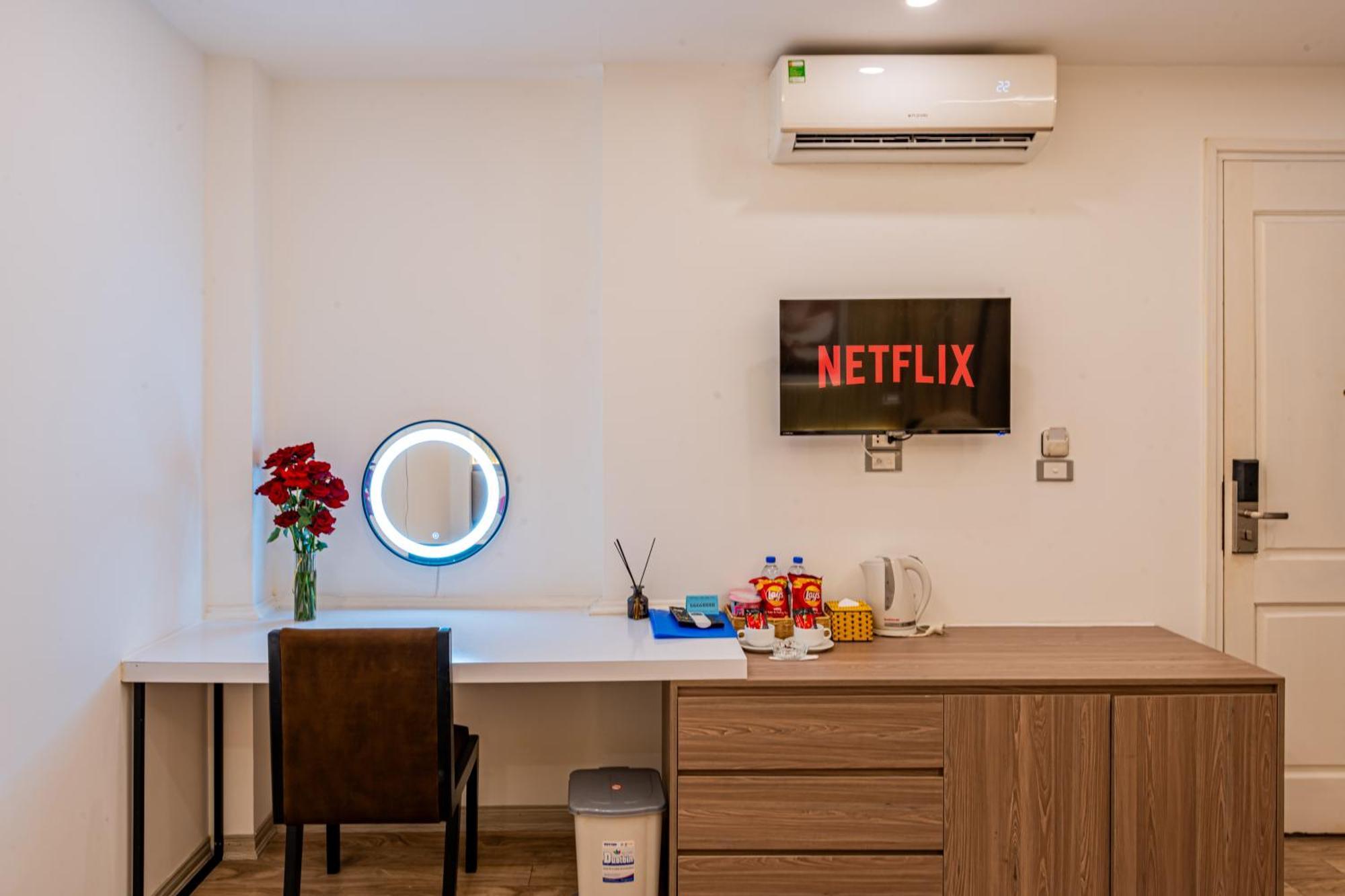 Moon Hotel 26 Do Quang Ханой Экстерьер фото